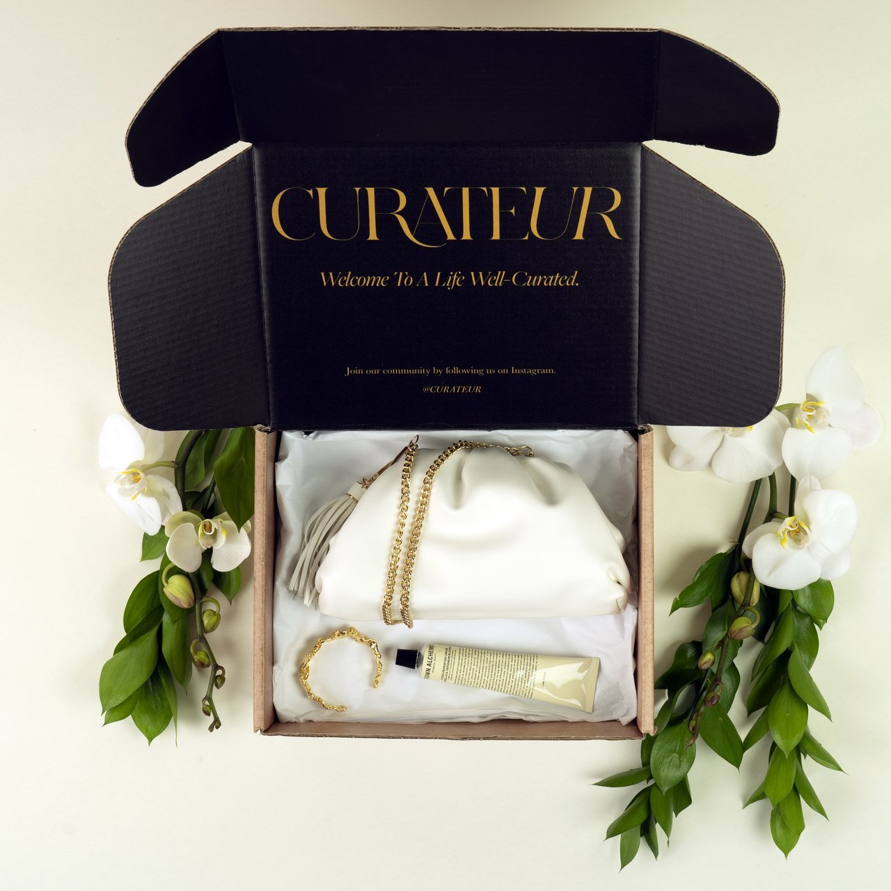 CURATEUR Spring 2021 Welcome Box – Available Now
